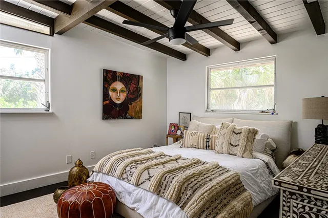 $850,000 | 1861 East Barefoot Place, Vero Beach, FL 32963