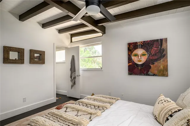 $850,000 | 1861 East Barefoot Place, Vero Beach, FL 32963