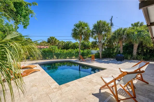 $850,000 | 1861 East Barefoot Place, Vero Beach, FL 32963