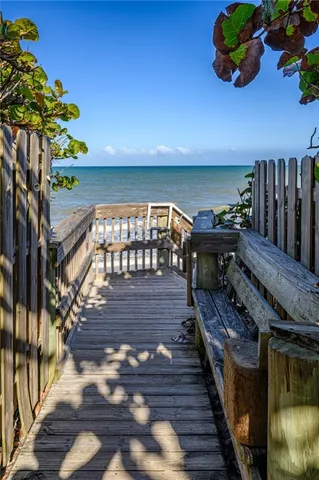 $850,000 | 1861 East Barefoot Place, Vero Beach, FL 32963