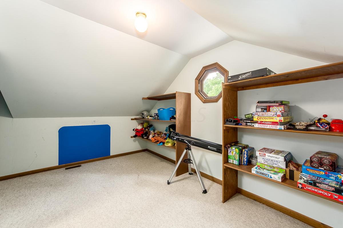 4865 Rustic Bridge Road Columbus, OH 43214 - Photo 25 of 36 Gallery Image 25