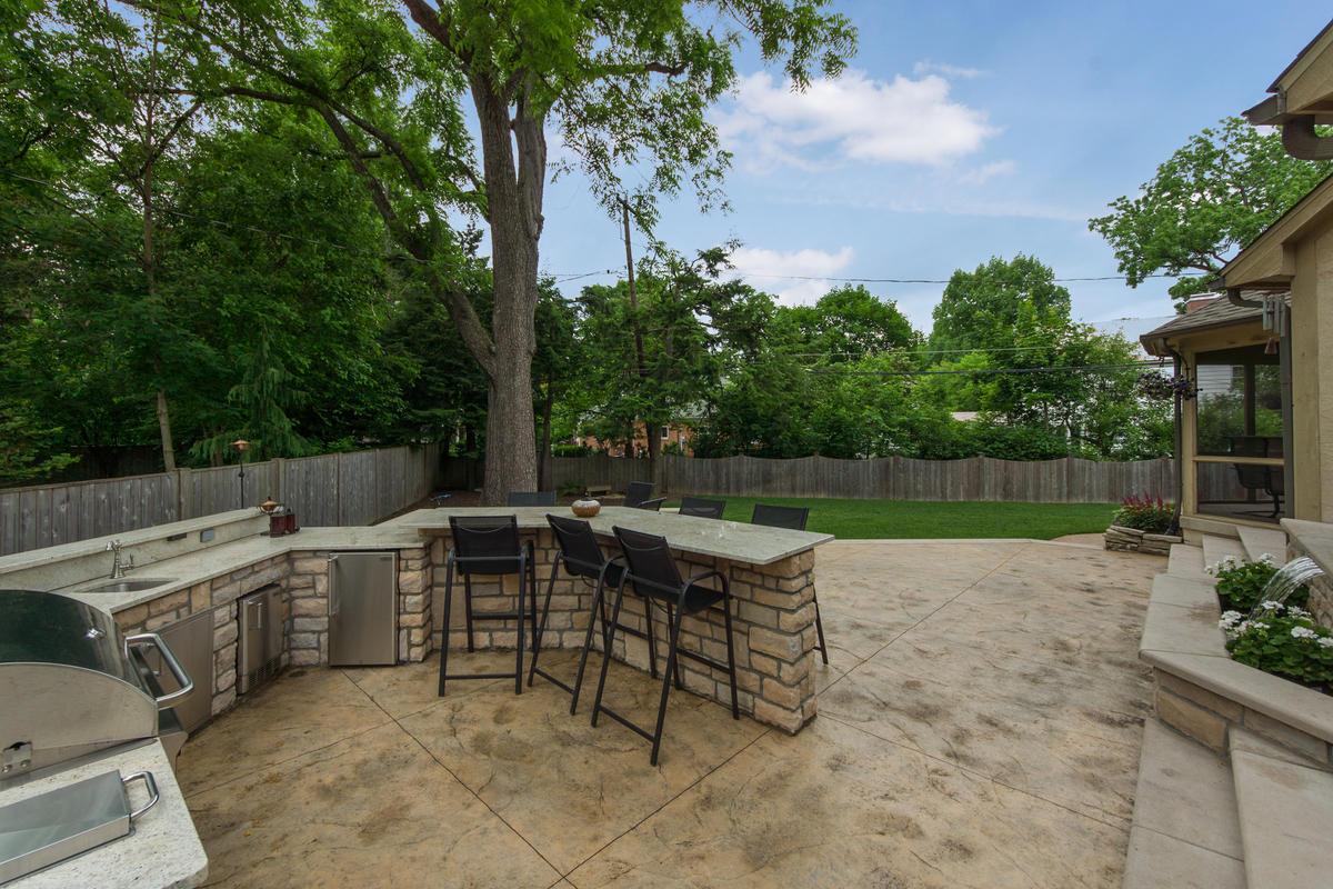 4865 Rustic Bridge Road Columbus, OH 43214 - Photo 31 of 36 Gallery Image 31