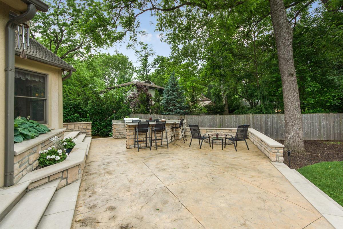 4865 Rustic Bridge Road Columbus, OH 43214 - Photo 32 of 36 Gallery Image 32