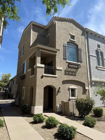 $2,100 | 2150 West Alameda Road, Unit 1031, Phoenix, AZ 85085