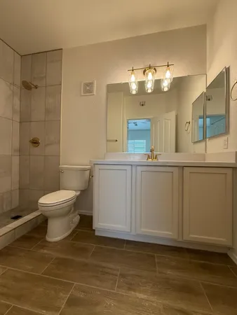 $2,100 | 2150 West Alameda Road, Unit 1031, Phoenix, AZ 85085