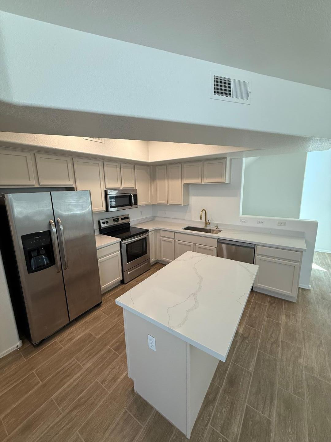 2150 West Alameda Road, Unit 1031 Phoenix, AZ 85085 - Photo 5 of 43 Photo #5