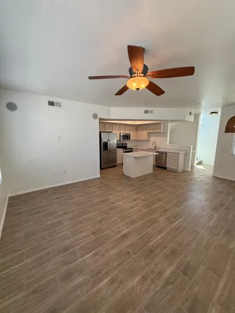 $2,100 | 2150 West Alameda Road, Unit 1031, Phoenix, AZ 85085