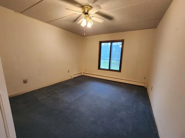 $135,000 | 10501 Cedar Lk Road South, Unit 212, Hopkins, MN 55305