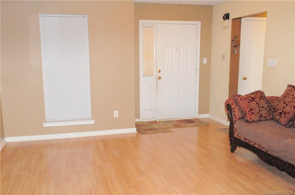 7010 Alanbrook Road Charlotte, NC 28215 - Photo 2 of 17