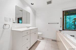 1675 Horseshoe Ridge Road Chesterfield, MO 63005 - Photo 19 of 56 Gallery Image 19