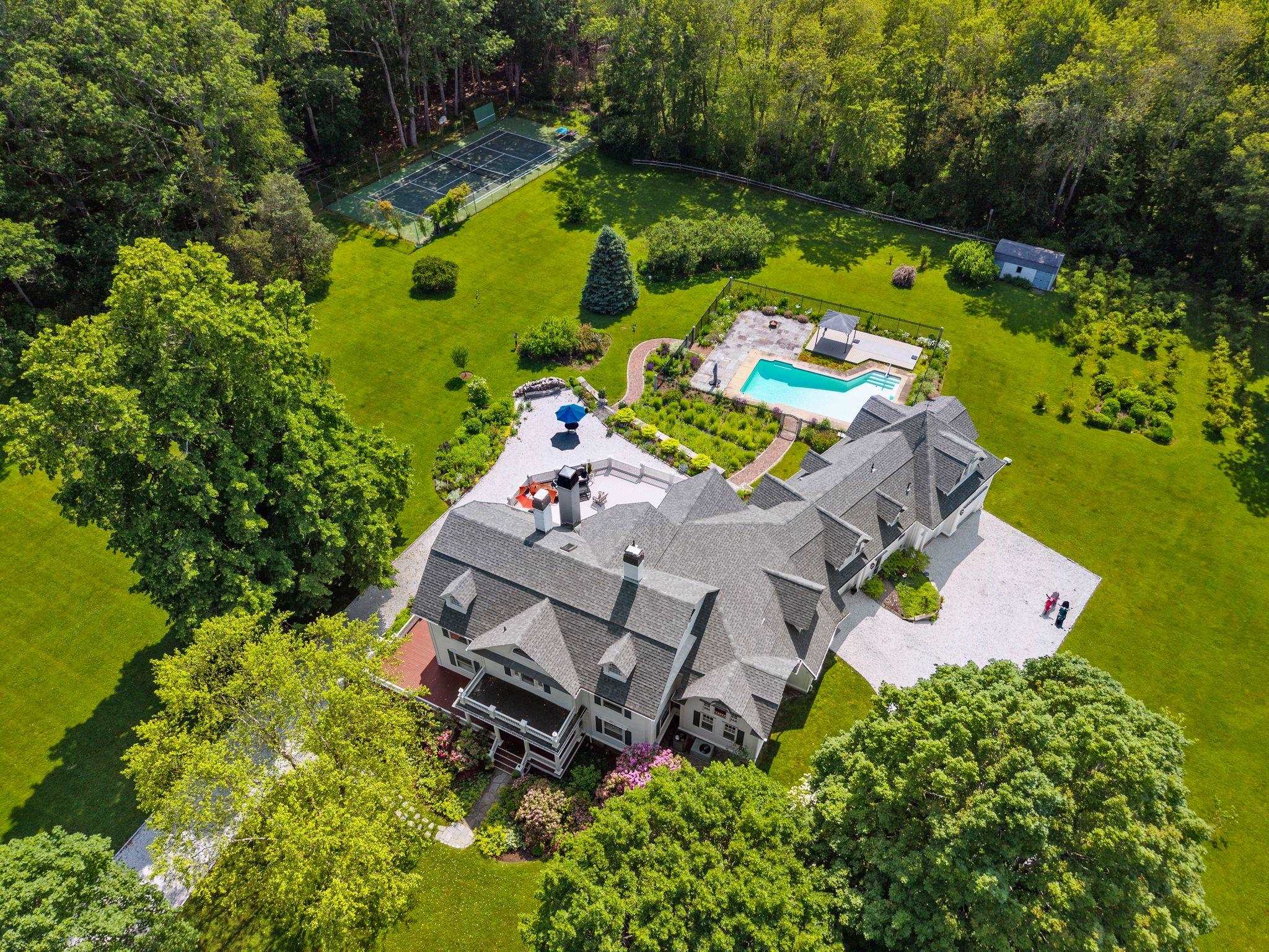 633 Central Road Rye, NH 03871 - Photo 3 of 60