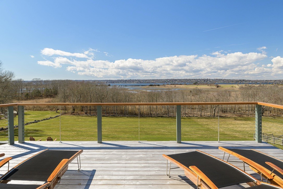 82 Nonquit Lane Tiverton, RI 02878 - Photo 16 of 50