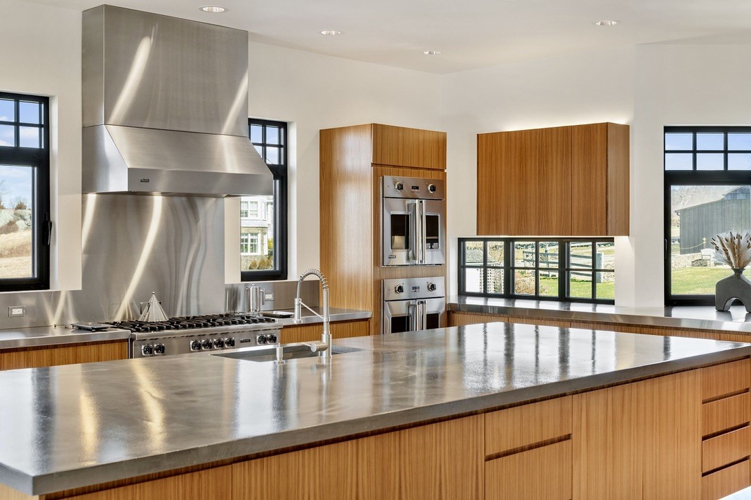 82 Nonquit Lane Tiverton, RI 02878 - Photo 21 of 50