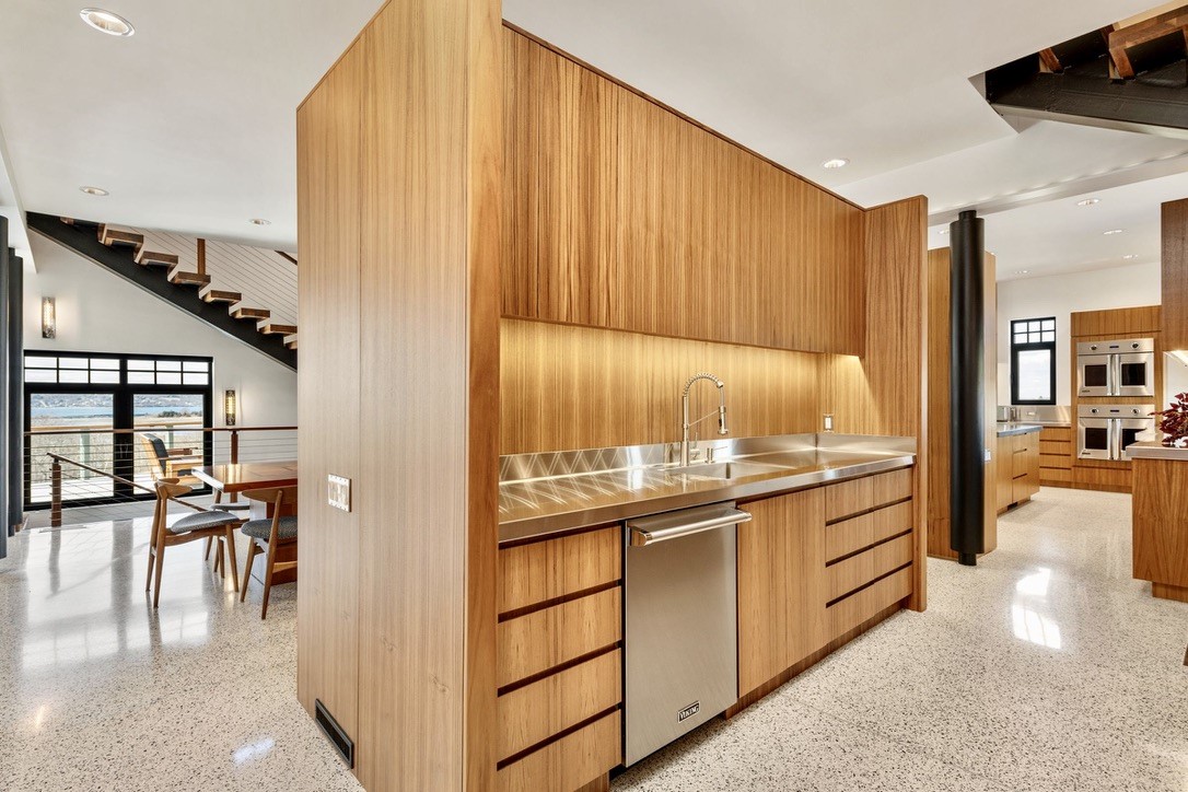 82 Nonquit Lane Tiverton, RI 02878 - Photo 23 of 50