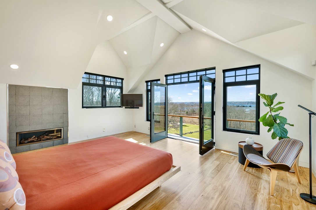 82 Nonquit Lane Tiverton, RI 02878 - Photo 31 of 50