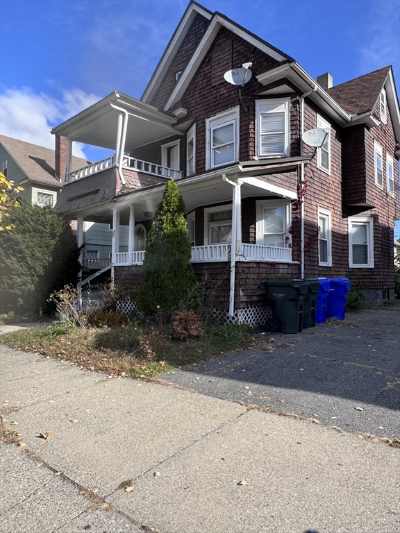43 Colonial Avenue Springfield, MA 01109 - Photo 1 of 21 Gallery Image 1