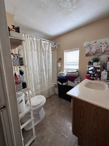 $220,000 | 43 Colonial Avenue, Springfield, MA 01109