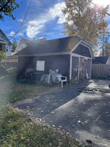 $220,000 | 43 Colonial Avenue, Springfield, MA 01109