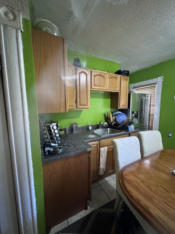 43 Colonial Avenue Springfield, MA 01109 - Photo 6 of 21 Gallery Image 6