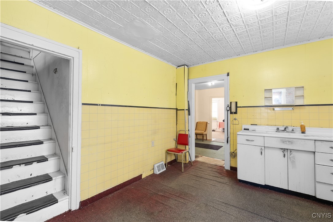 117 East Embargo Street Rome, NY 13440 - Photo 12 of 32 Kitchen