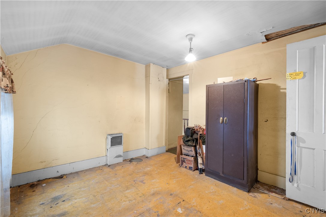 117 East Embargo Street Rome, NY 13440 - Photo 23 of 32 Upstairs room