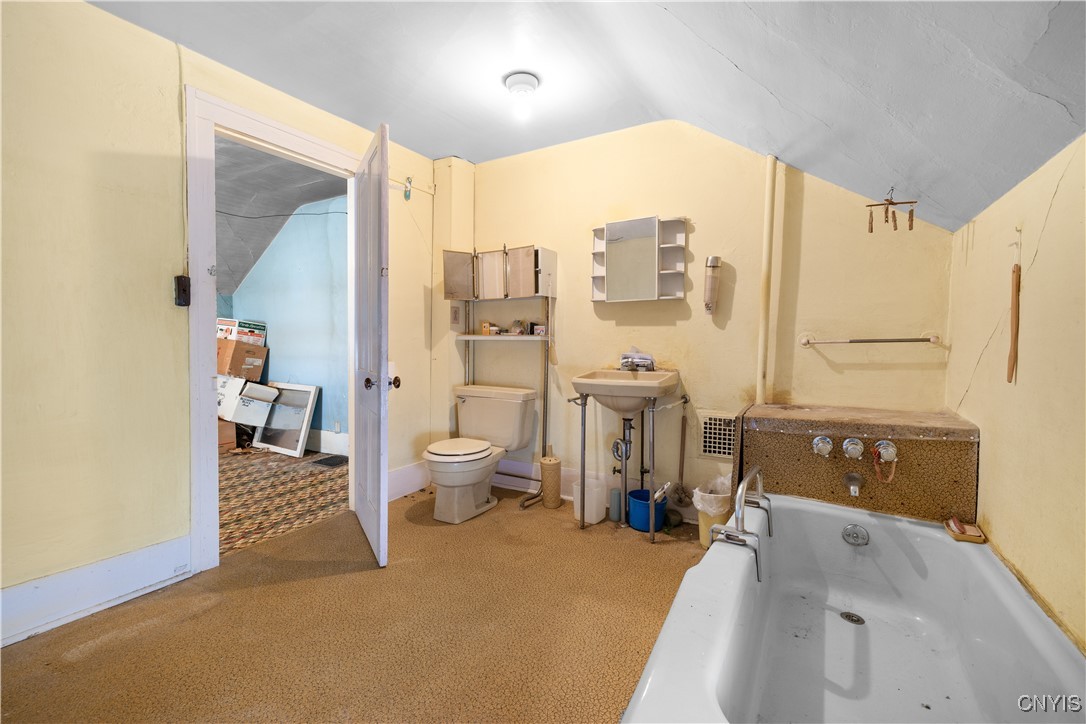 117 East Embargo Street Rome, NY 13440 - Photo 31 of 32