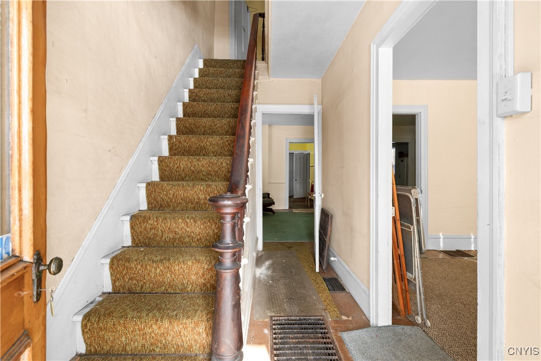 117 East Embargo Street Rome, NY 13440 - Photo 5 of 32 Front Entrance