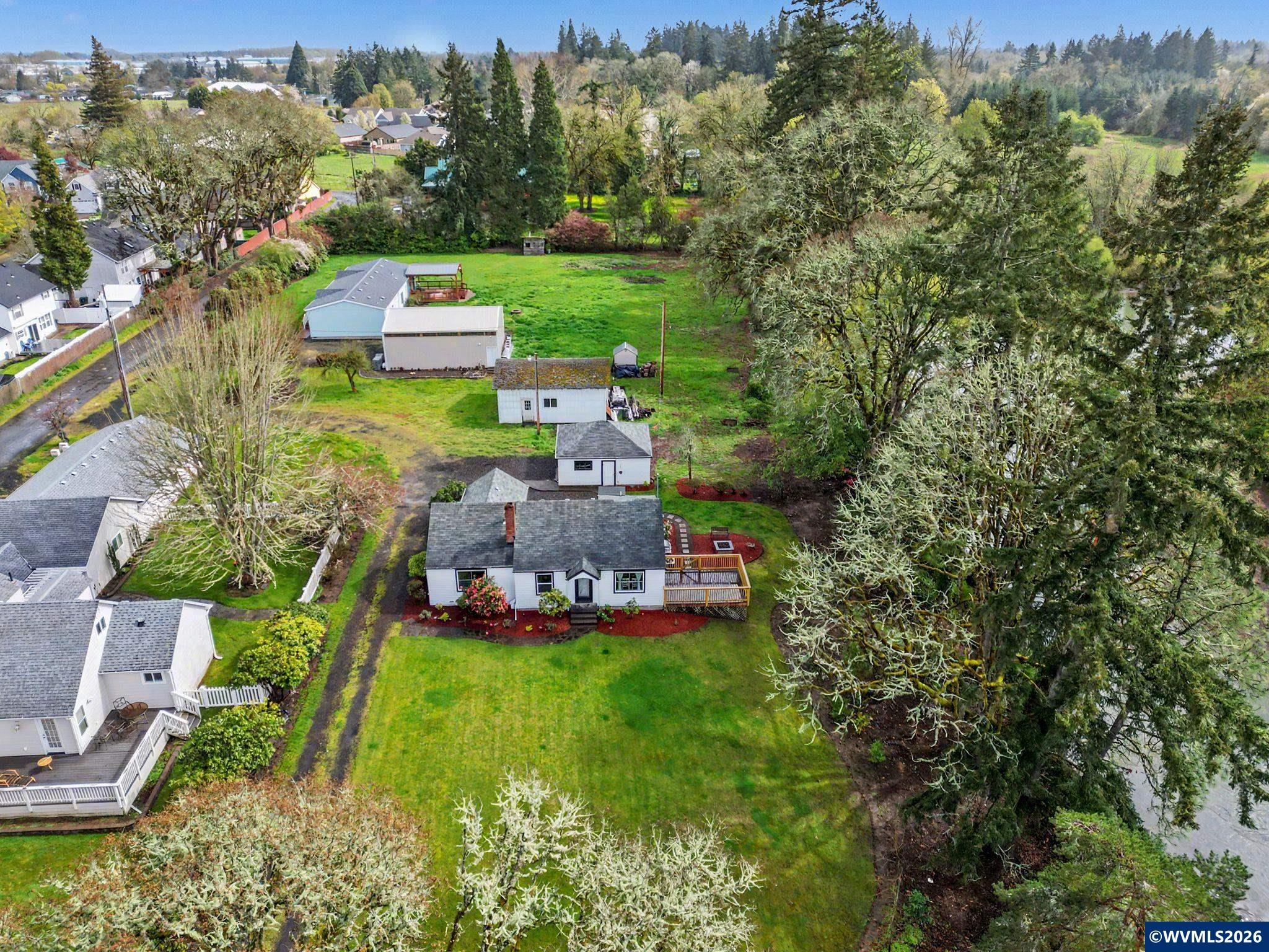 2340 Southwest Queen Avenue Albany, OR 97321 - Photo 4 of 50