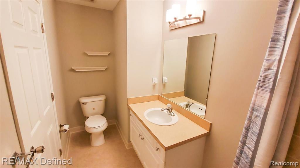 5305 Brookemonte Circle, Unit 340 Rochester, MI 48306 - Photo 20 of 30