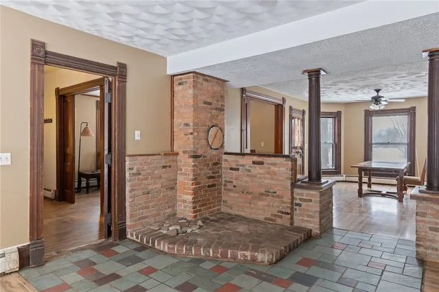 $224,900 | 206 East Genesee Street, Galen, NY 14433