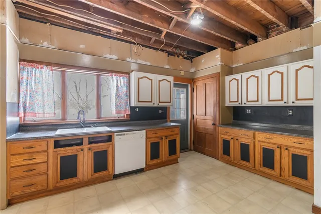 $224,900 | 206 East Genesee Street, Galen, NY 14433