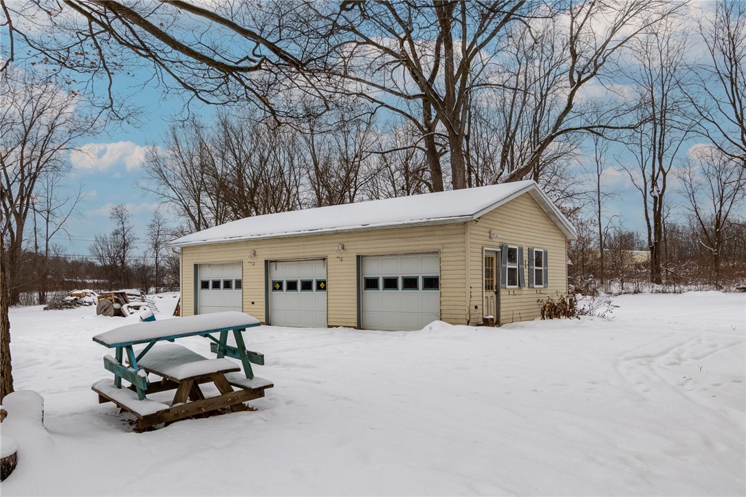 206 East Genesee Street Galen, NY 14433 - Photo 7 of 47