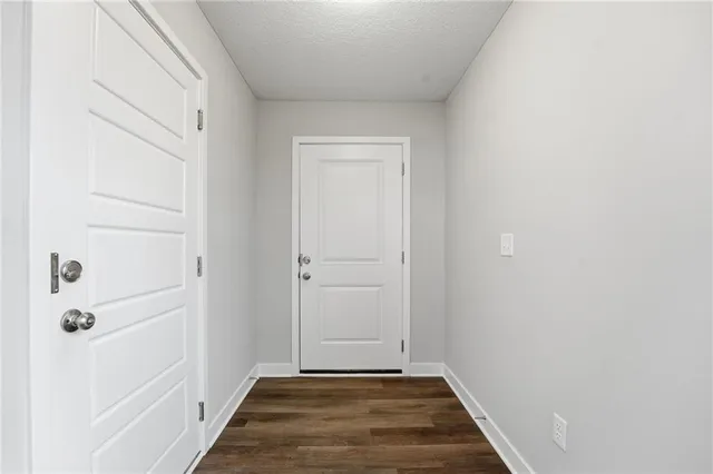 $319,950 | 19712 West 195th Place, Spring Hill, KS 66083