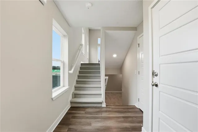 $319,950 | 19712 West 195th Place, Spring Hill, KS 66083