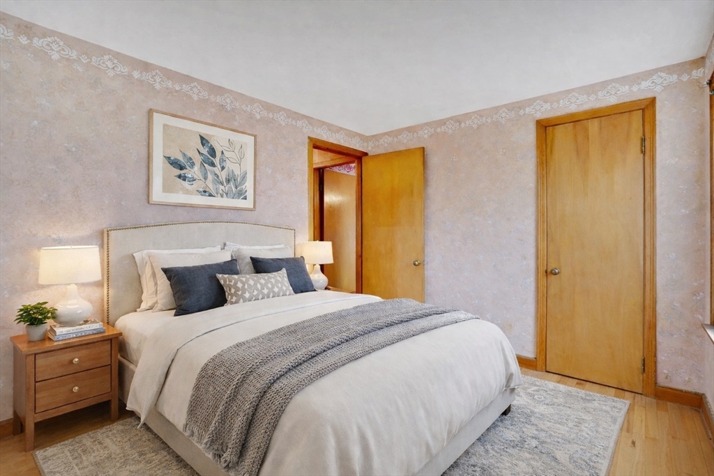 20 Edbert Street Chicopee, MA 01020 - Photo 16 of 37