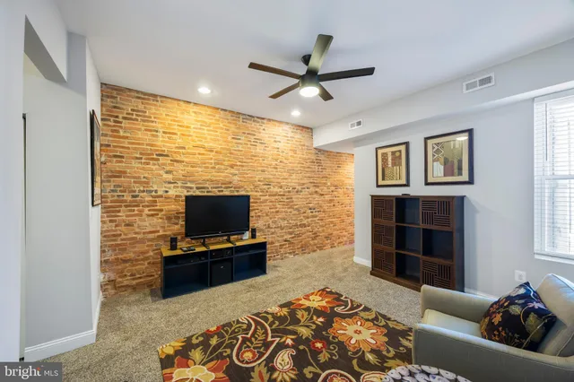 $3,000 | 314 East 22nd Street, Baltimore, MD 21218