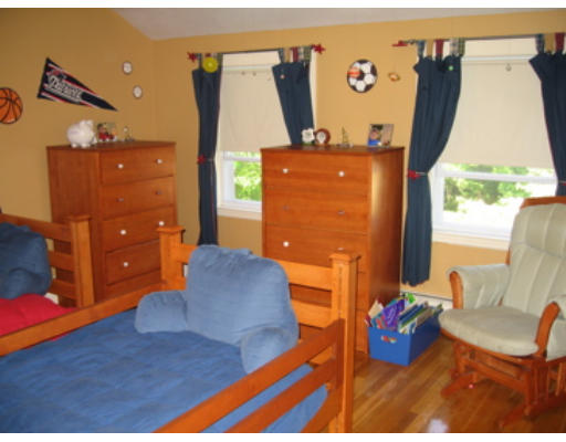 14 Alan Road Hamilton, MA 01982 - Photo 17 of 29 Gallery Image 17