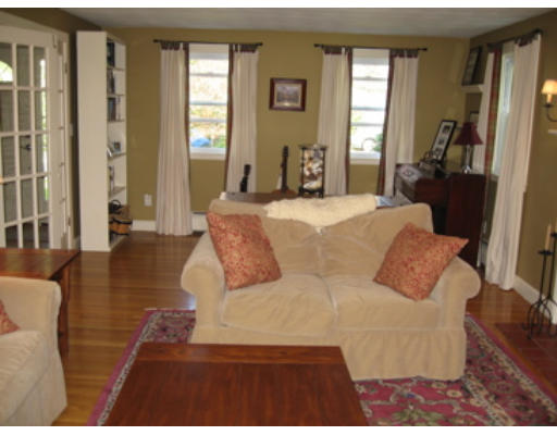 14 Alan Road Hamilton, MA 01982 - Photo 23 of 29 Gallery Image 23