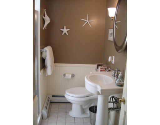 14 Alan Road Hamilton, MA 01982 - Photo 25 of 29 Gallery Image 25