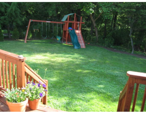 14 Alan Road Hamilton, MA 01982 - Photo 7 of 29 Gallery Image 7