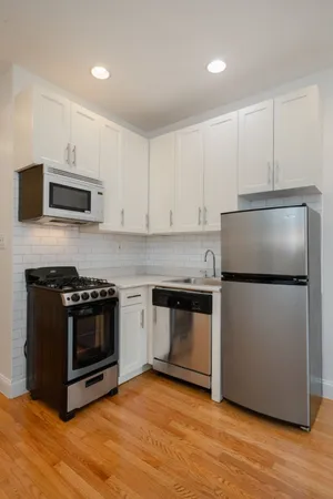 $5,895 | 340 West 17th Street, Unit 4A | Chelsea