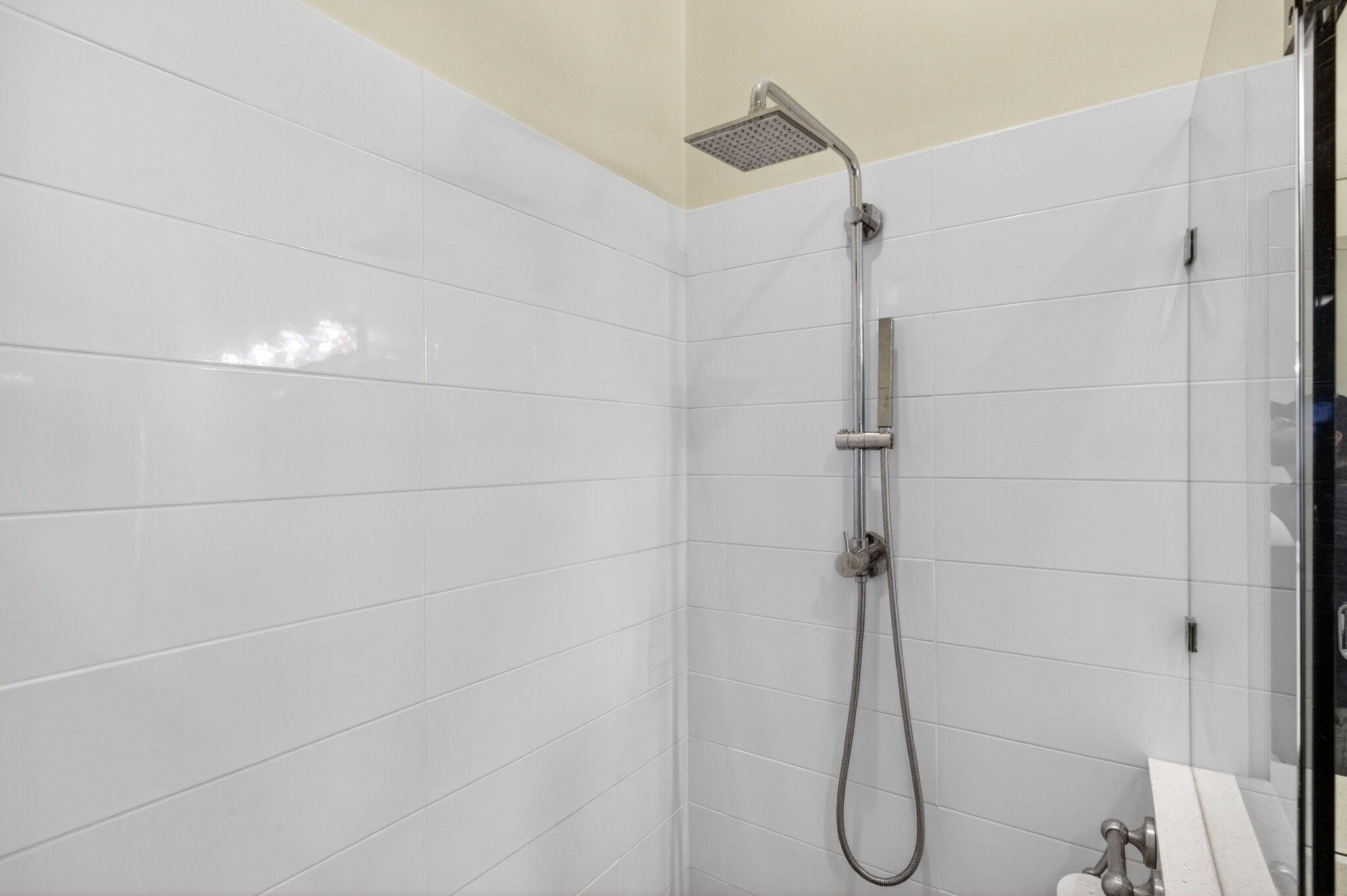 1142 Canoe Point Delray Beach, FL 33444 - Photo 34 of 68 Primary shower