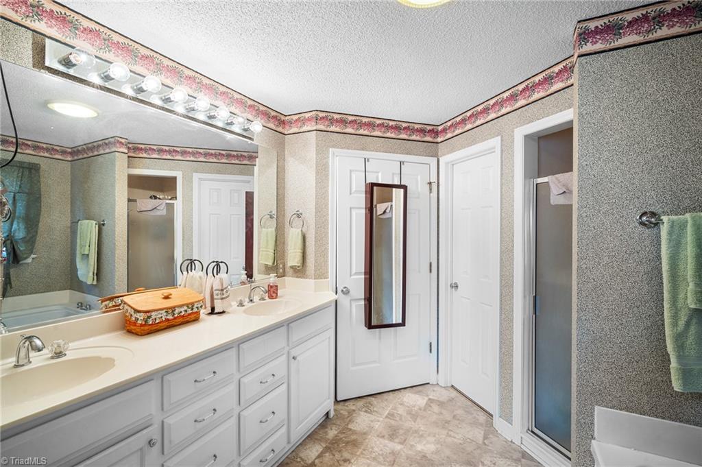 107 Shoshone Road Lexington, NC 27295 - Photo 34 of 47 Gallery Image 34