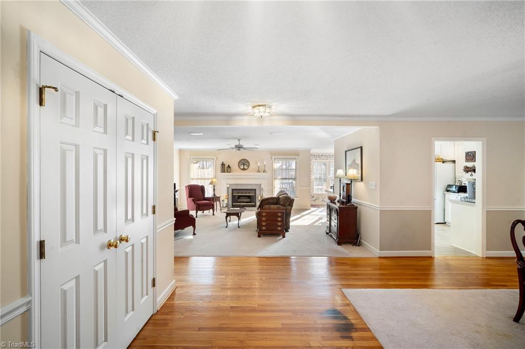 107 Shoshone Road Lexington, NC 27295 - Photo 4 of 47 Gallery Image 4