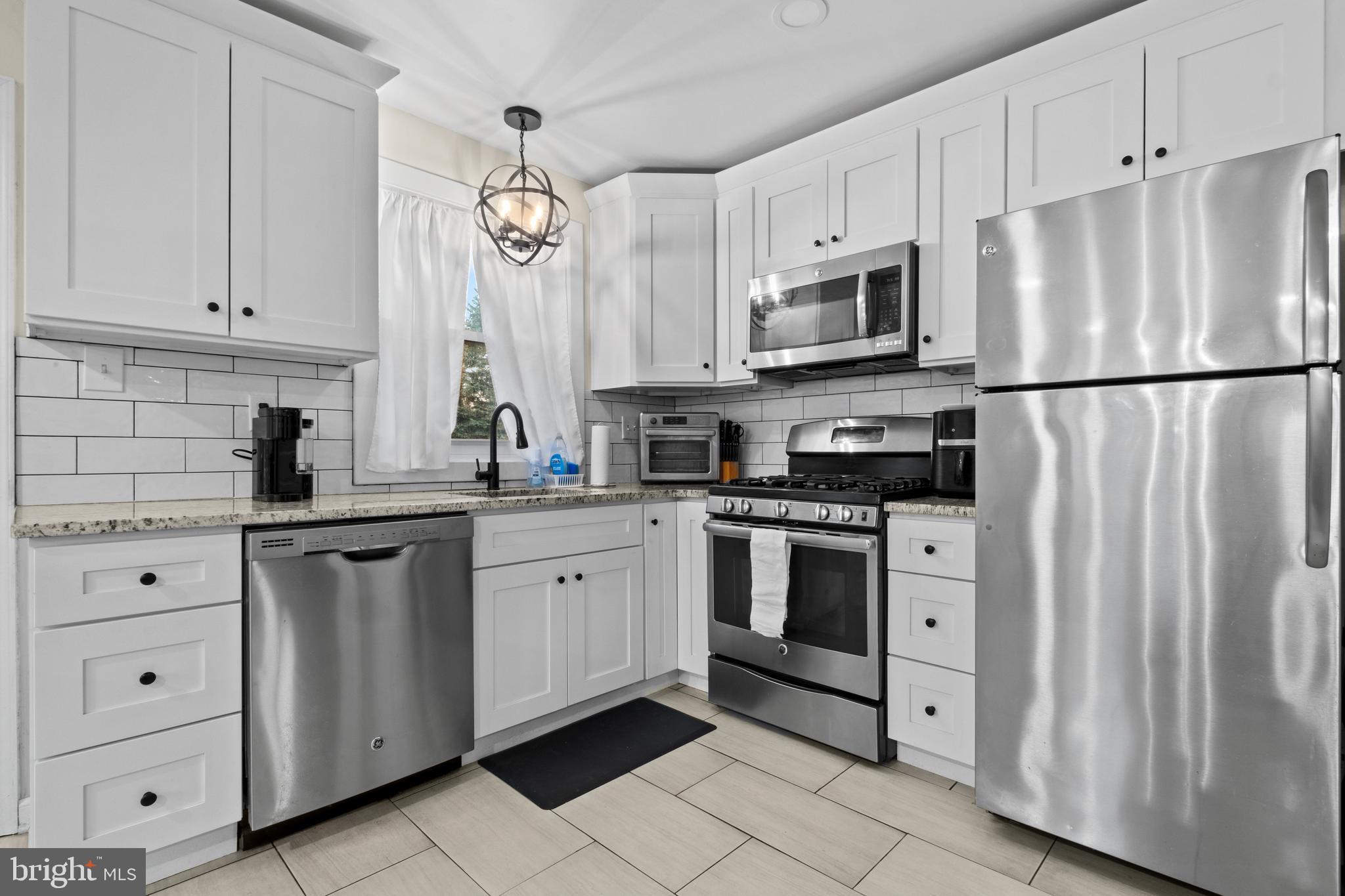 1136 Bon Air Road Havertown, PA 19083 - Photo 12 of 28