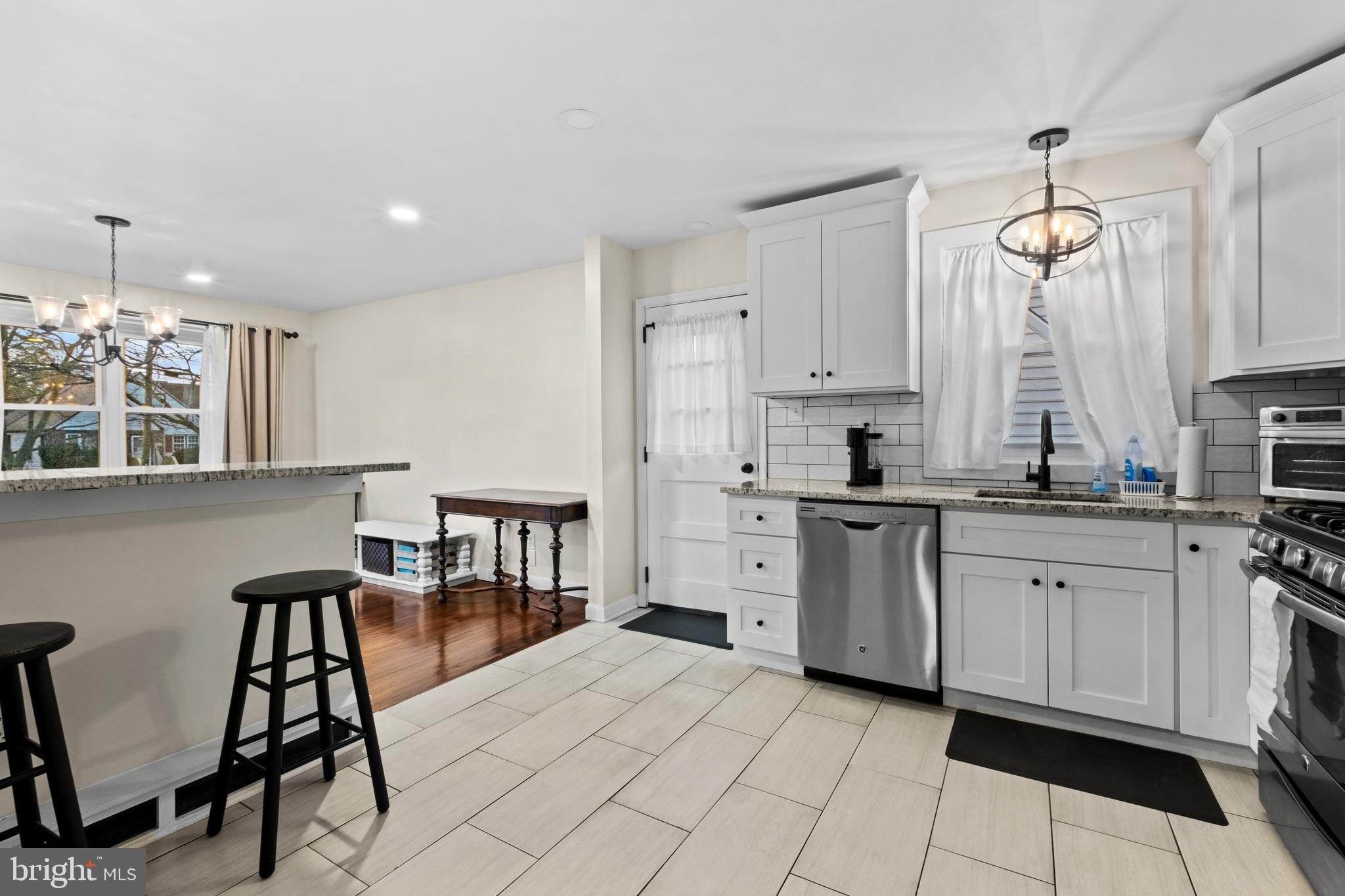 1136 Bon Air Road Havertown, PA 19083 - Photo 14 of 28