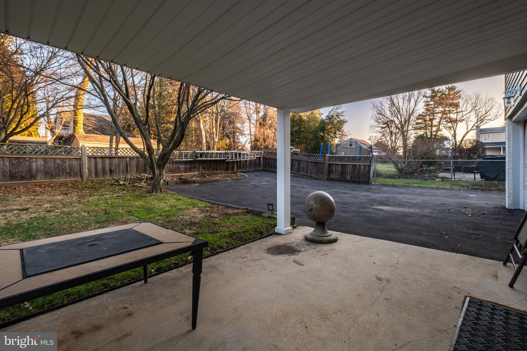 1136 Bon Air Road Havertown, PA 19083 - Photo 4 of 28