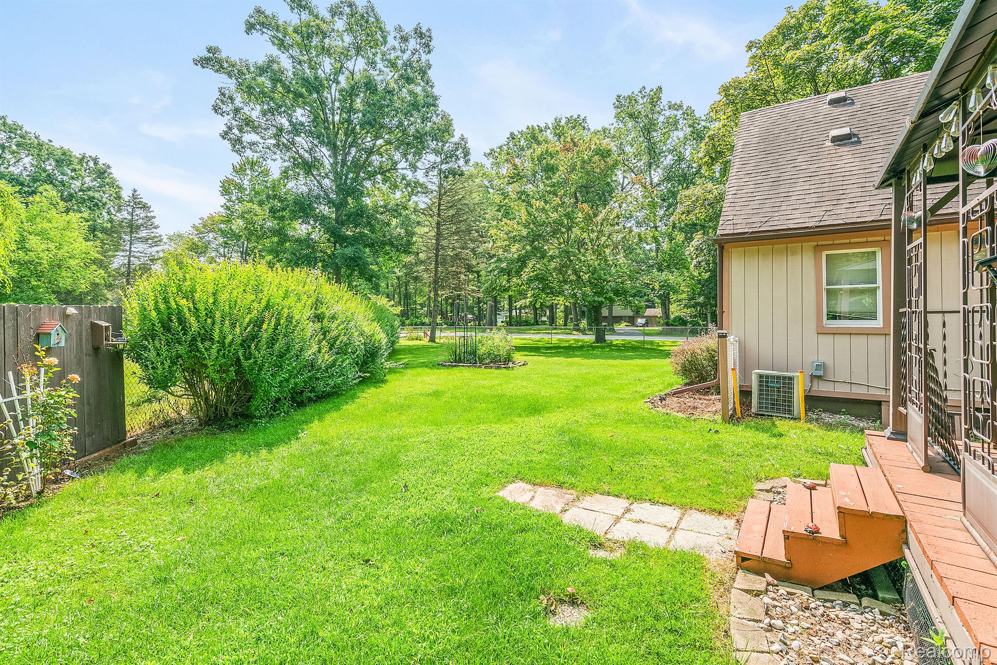 40430 Harris Road Belleville, MI 48111 - Photo 28 of 31 Gallery Image 28
