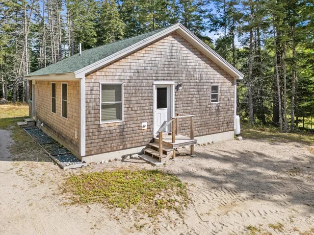 $257,000 | 12 Maslow Square, Unit 12, Blue Hill, ME 04614