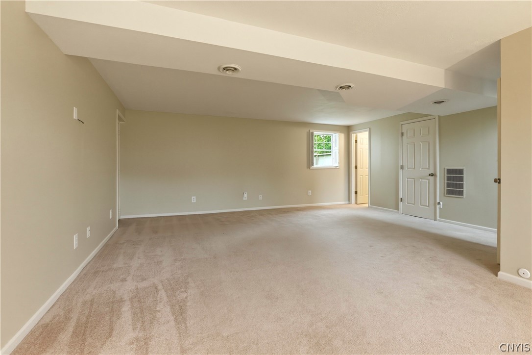 1703 Lincoln Lane Rome, NY 13440 - Photo 26 of 33